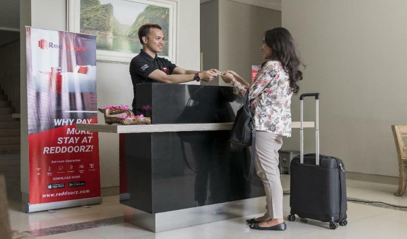 Reddoorz Apartment @ Serpong Green View Tangerang Bagian luar foto